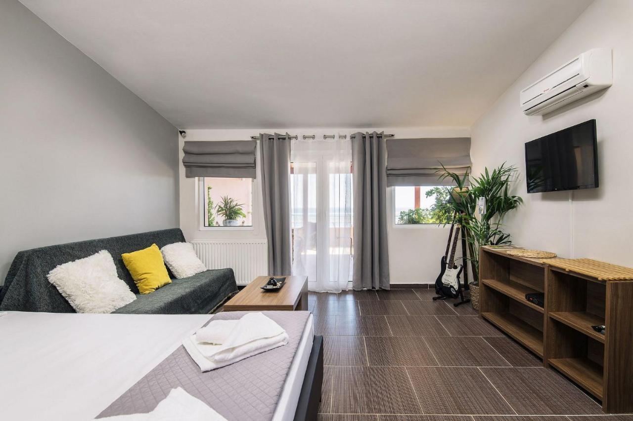 Plános Level 3 Sea View Studio מראה חיצוני תמונה